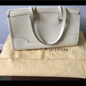 💎 Authentic Louis Vuitton Madeline PM Ivory